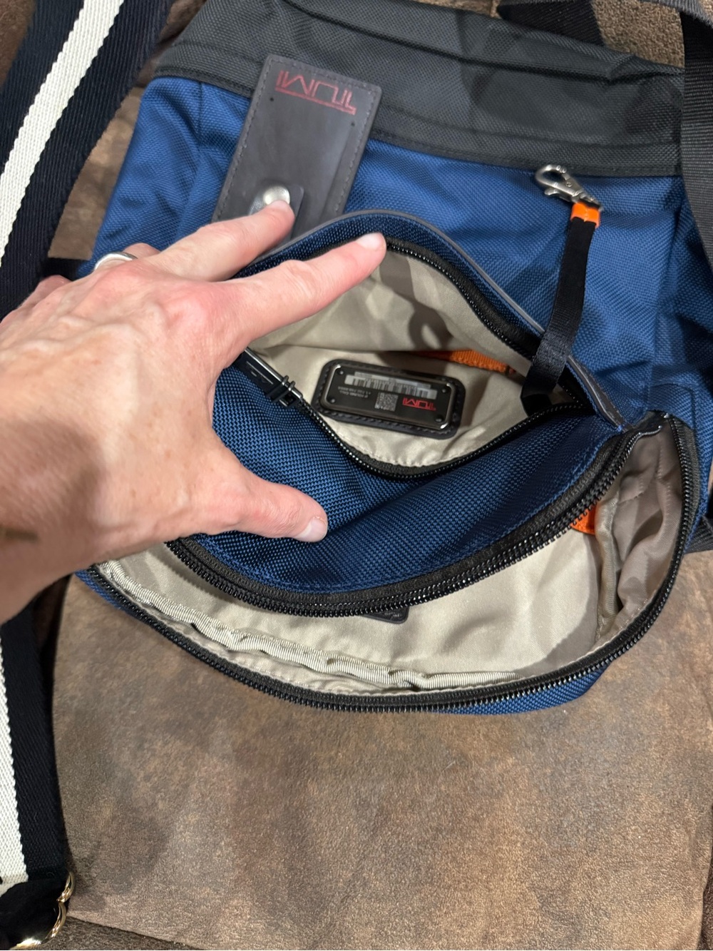 Tumi Blue and Black Crossbody Messenger Bag - Picture 4 of 4